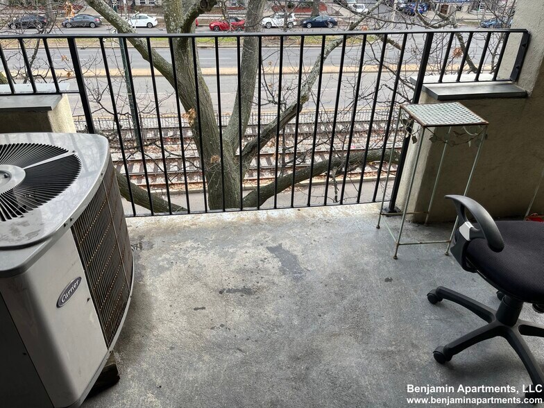 Building Photo - 1157 Commonwealth Ave