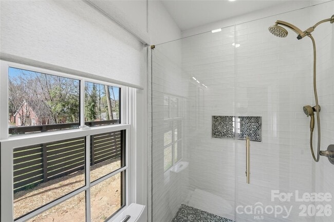 Building Photo - 1840 Merriman Ave