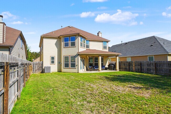 Building Photo - Exquisite 3-bedroom, 2.5-bathroom off 1604 and Culebra Road - Realtor Commission: $500