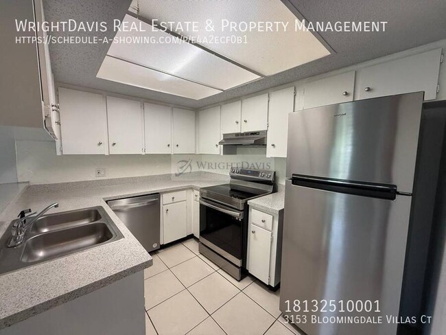 Building Photo - 3153 Bloomingdale Villas Ct