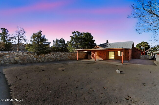 Building Photo - 11734 Stone Castle Dr