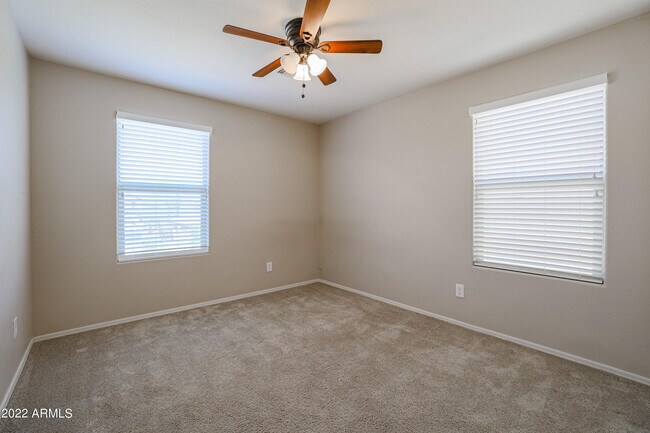 Building Photo - 12108 W Range Mule Dr