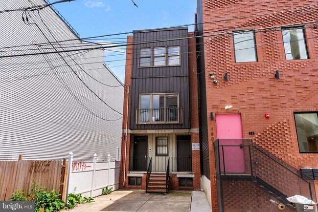 Building Photo - 1805 N 18th St