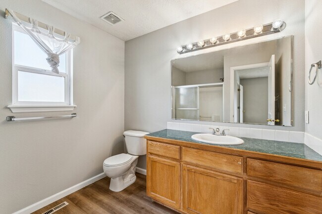 Building Photo - 12566 W Norristown St