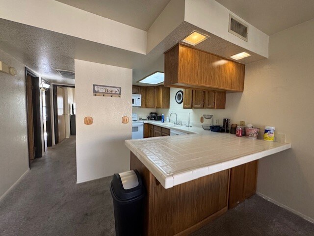 Building Photo - 454 Riverfront Dr