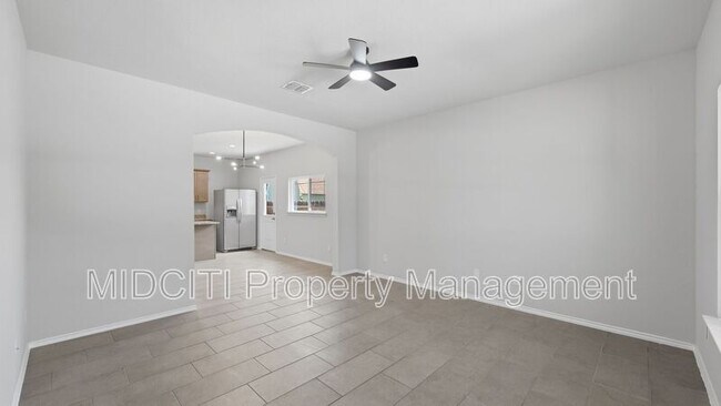Building Photo - 1035 Cedar Grove Trail