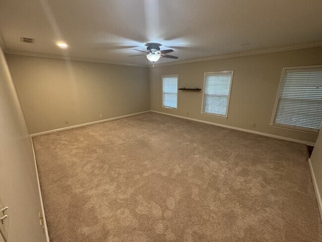 Building Photo - 2138 Cason Ln