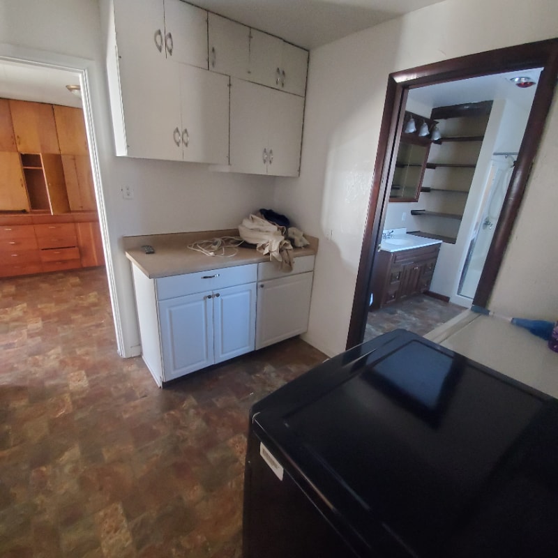 Building Photo - 8015 W 5th Ave