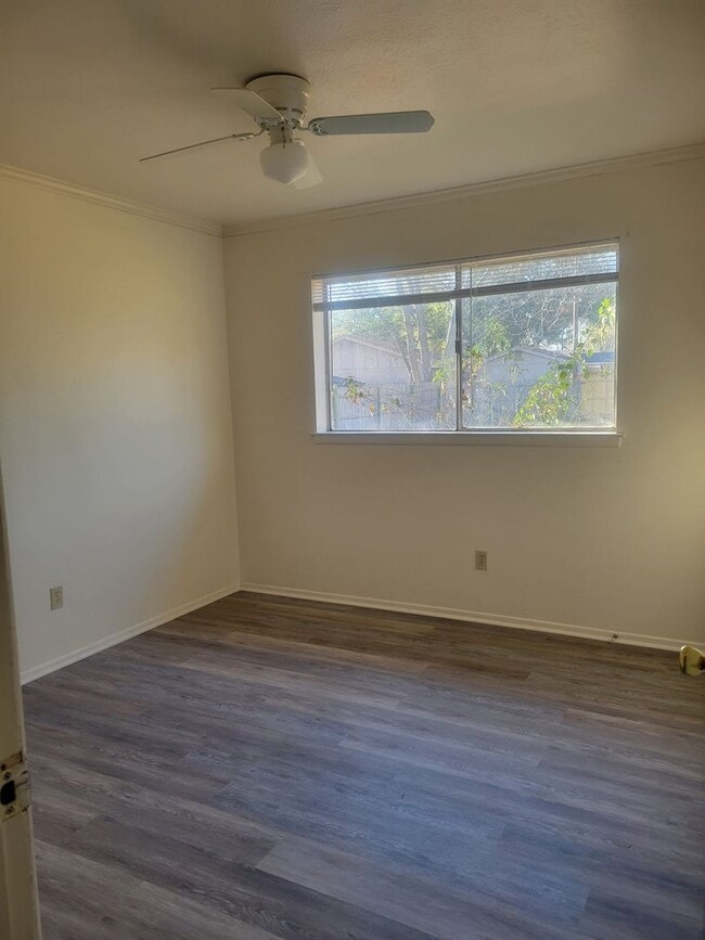 Building Photo - 4-2-2 brick in Benbrook