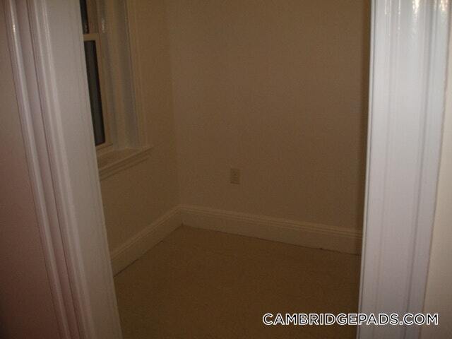 Building Photo - 18 Chauncy St