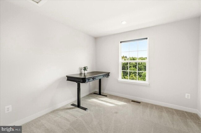 Building Photo - 1403 Wilmer Park Ln
