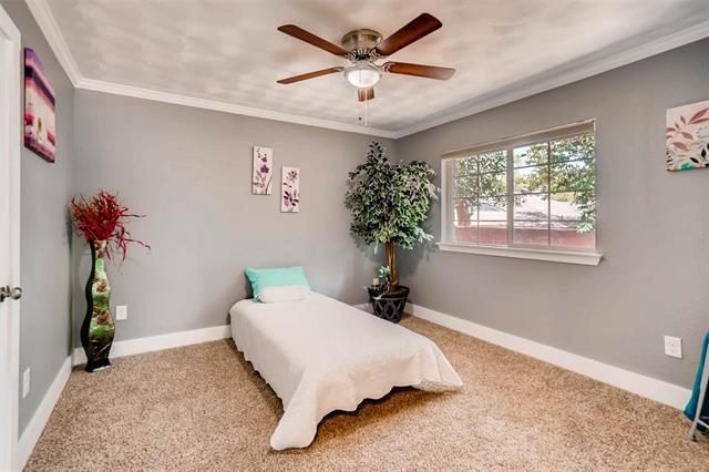 Building Photo - 1715 Pratt St