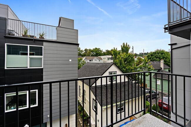 Building Photo - 937A NW 52nd St