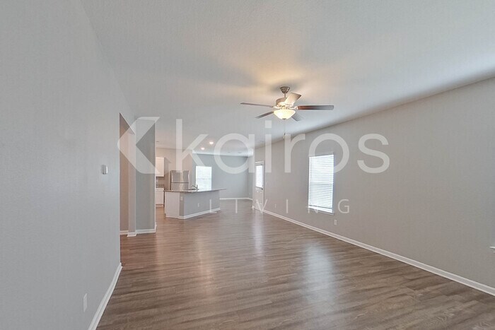 Building Photo - 6008 Argyle Loop