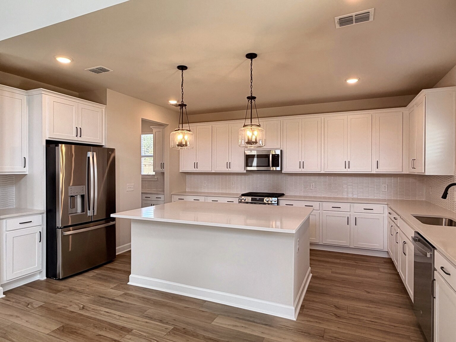 Building Photo - 5361 Crinum Lilly