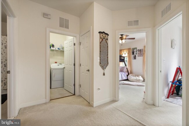 Building Photo - 1774 Moultrie Terrace NE