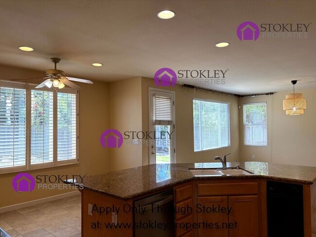 Building Photo - 7793 Georgian Oaks Ct