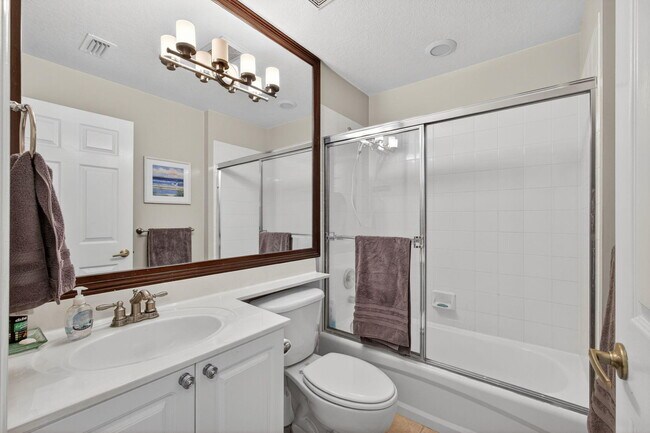 Building Photo - 5008 Elpine Way