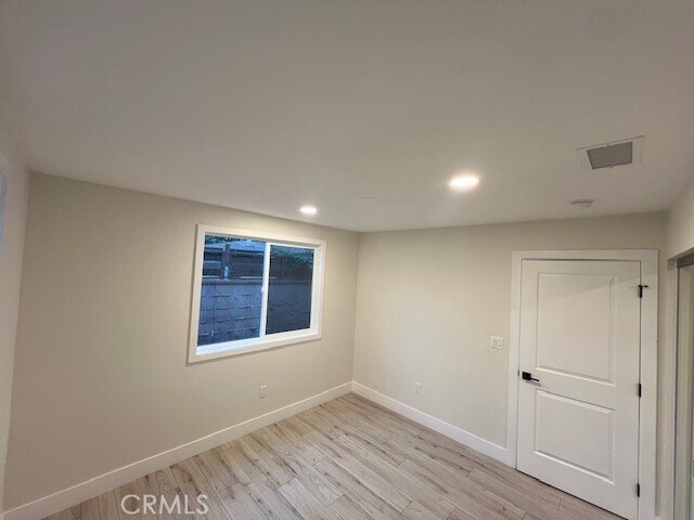 Building Photo - 6300 E Fairbrook St