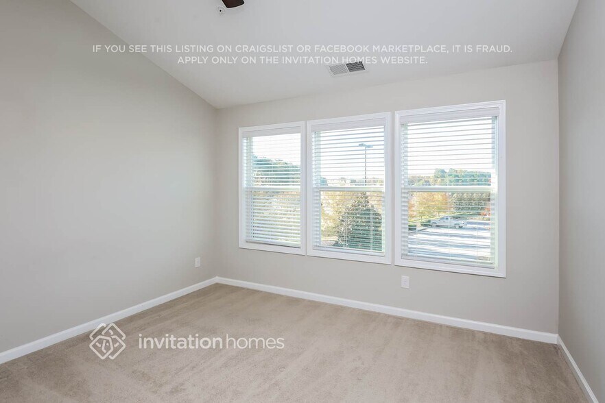 Building Photo - 1211 Fischer Trace