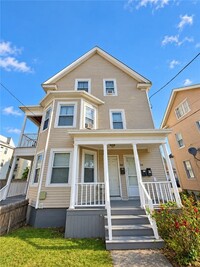 Building Photo - 56 Lilac St