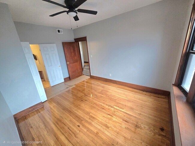 Building Photo - 4939 S Vincennes Ave