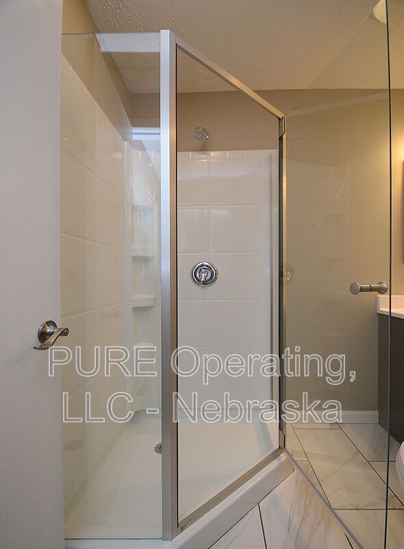 Building Photo - 3339 N 53rd St