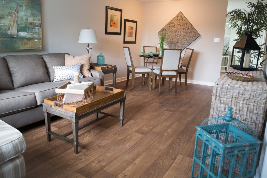 The Meadows Lithia Springs, GA Apartment Finder