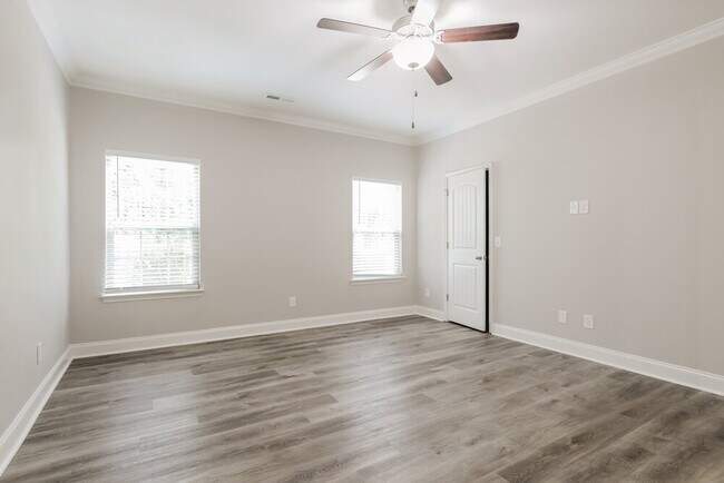 Building Photo - 5204 Newport Landing Way