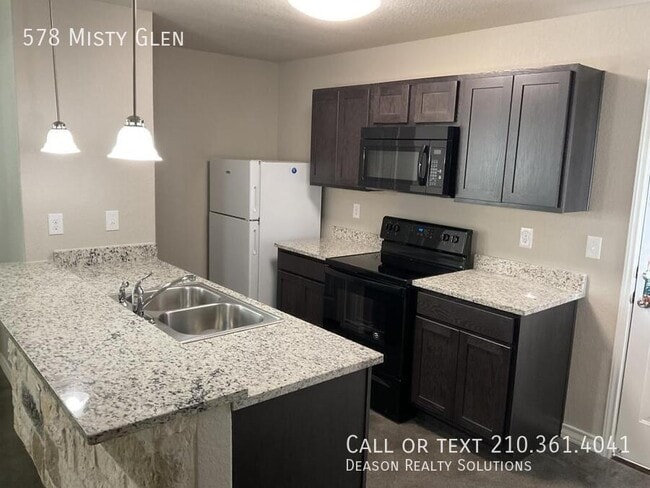 Building Photo - 578 Mistyglen Dr