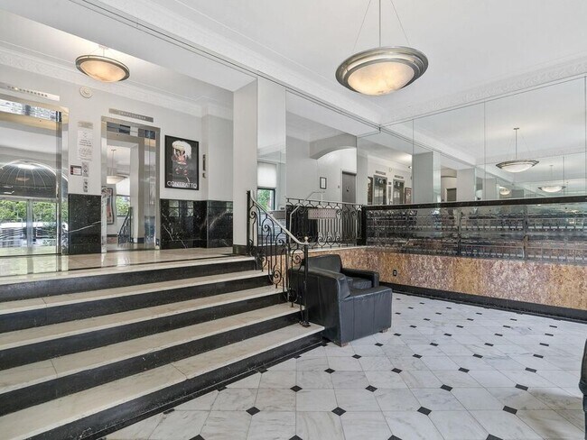 Building Photo - 2515 K St NW