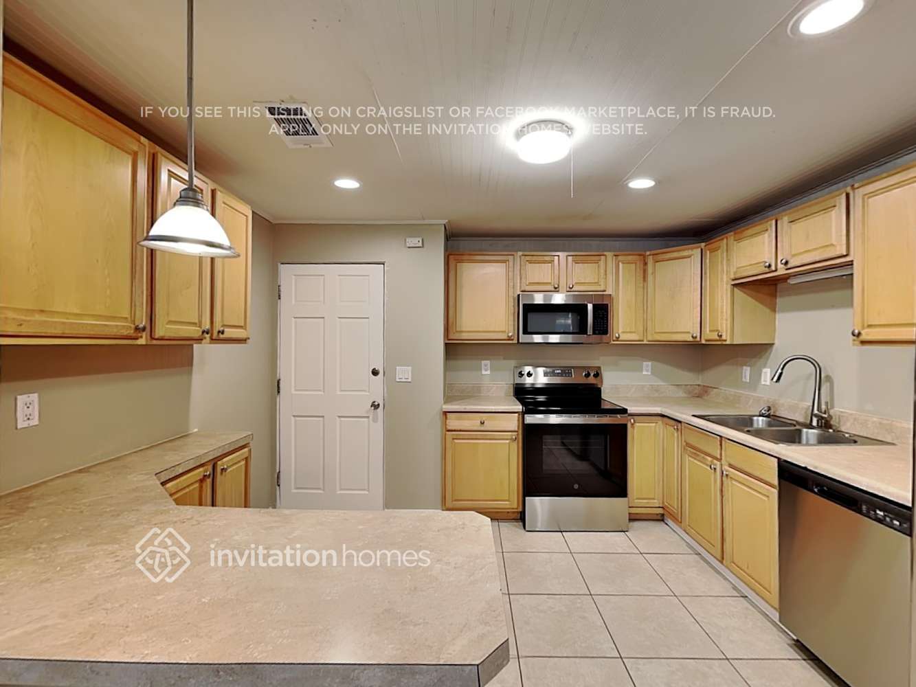 Building Photo - 3581 Lalani Blvd