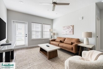 Building Photo - 84 San Filippo Dr SE