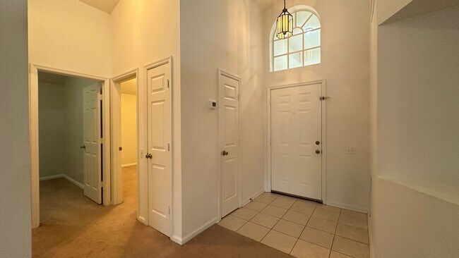 Building Photo - 1709 Pine Bay Dr