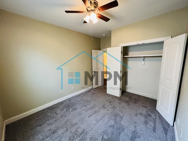 Building Photo - 111 Briar Glen Dr