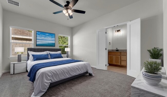 Building Photo - 115 Primrose Ln