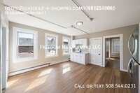 Building Photo - 50 1/2 Common St-Unit 3