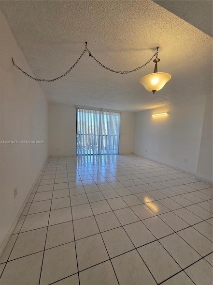Building Photo - 8600 SW 133rd Avenue Rd