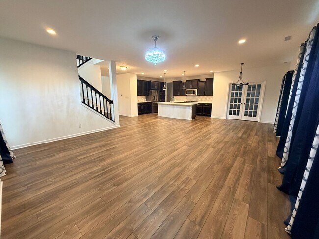 Building Photo - 4195 Risen Star Way