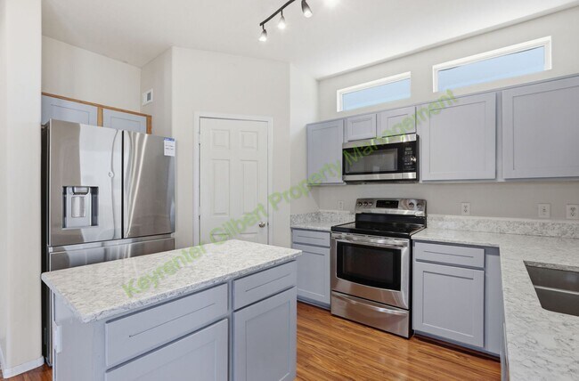 Building Photo - Beautiful Gilbert Home on a Corner Lot in Prime Location – Modern Comfort & Functional Living!