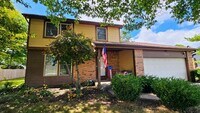 Building Photo - Incredible Home in Pickerington Schools