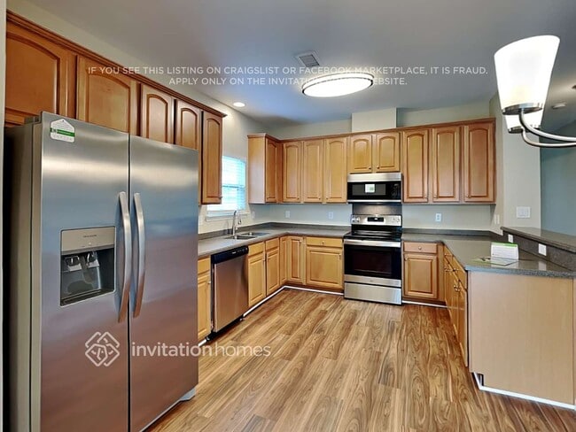 Building Photo - 7014 Pine Cone Ln