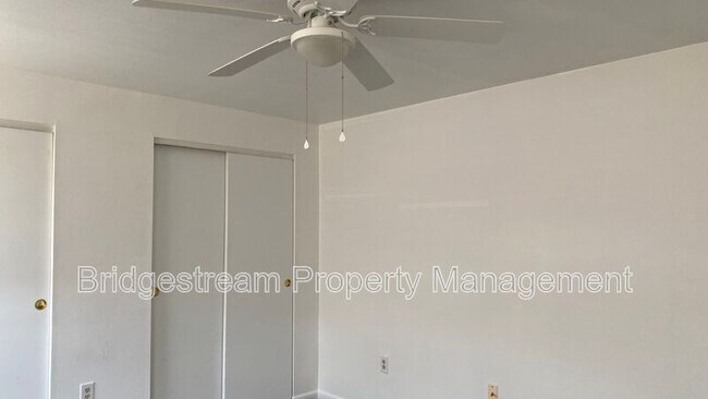 Building Photo - 411 Baltimore St