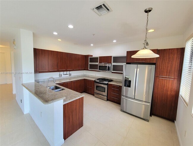 Building Photo - 2955 NW 126th Ave