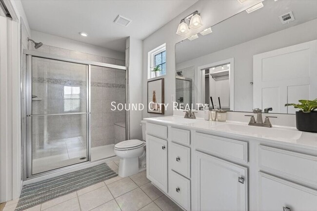 Building Photo - 2648 Thornton Grove Blvd