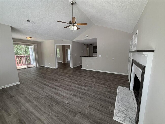 Building Photo - 1101 Sandy Ln Dr