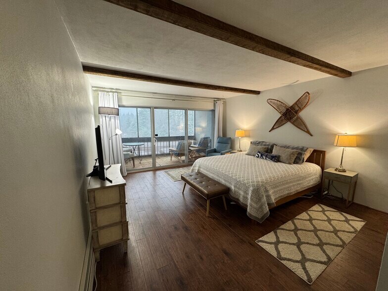 Building Photo - 663 Cherry Valley Rd