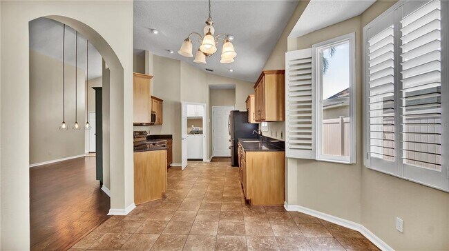 Building Photo - 4773 Chalfont Dr