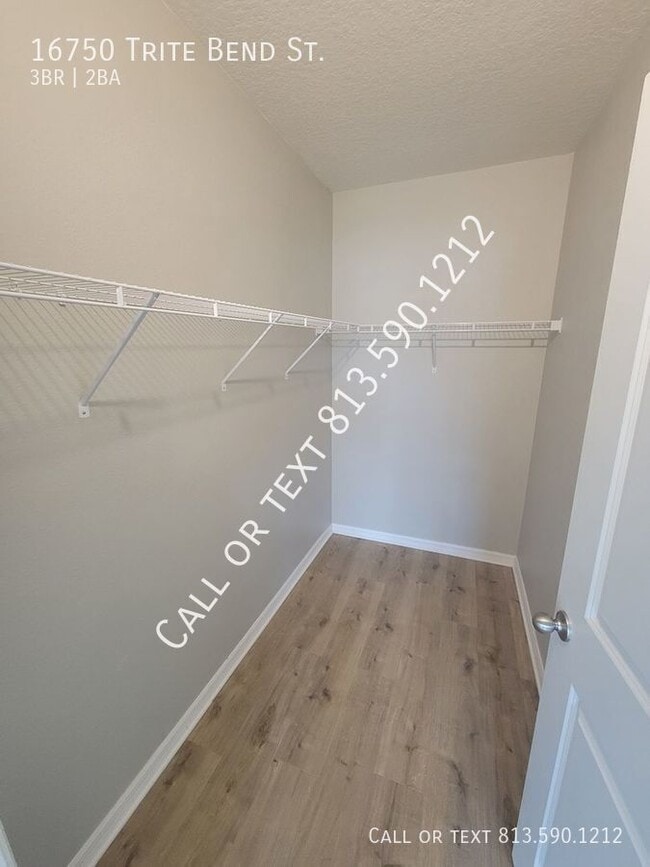 Building Photo - 16750 Trite Bend St