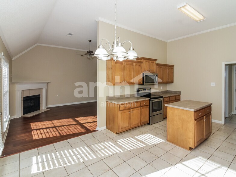 Building Photo - 95 Sweet Leaf Ln